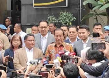 Jokowi Turun Gunung, Polisikan Roy Suryo cs