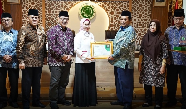 Diana Dewi, Tokoh Inspiratif Pemberdayaan Ekonomi Umat MUI