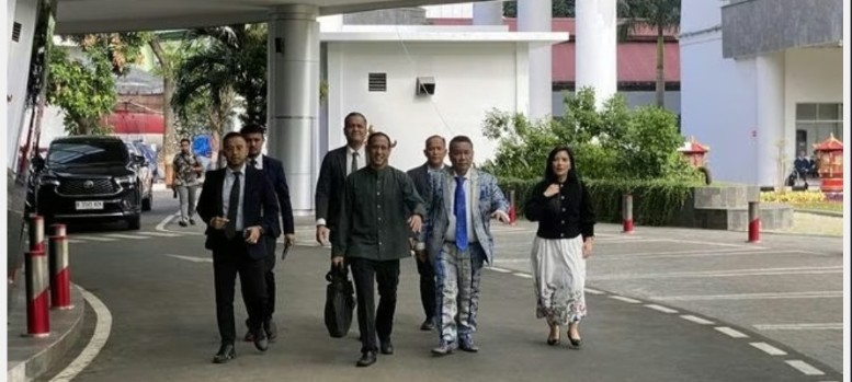 Ali Nurdin Dampingi Nadiem Jalani Pemeriksaan Lanjut Kasus Chromebook