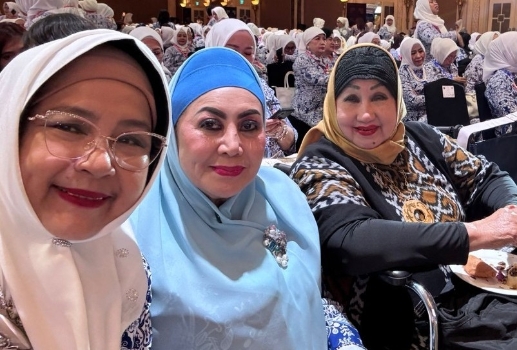 Dewi Arimbi dan Sisi Kemanusiaan di Rakernas IWAPI