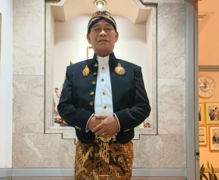 Dr. John Palinggi Apresiasi Terpilihnya Paku Buwono XIV