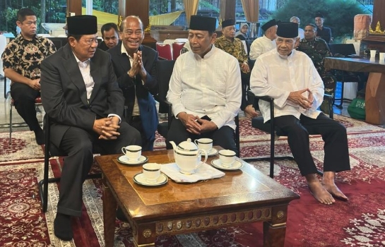 Tokoh Bangsa Melayat Mendiang Istri Mantan Panglima TNI Wiranto