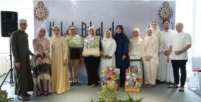 Diana Dewi: Lebaran Momen Indah Bersama Keluarga