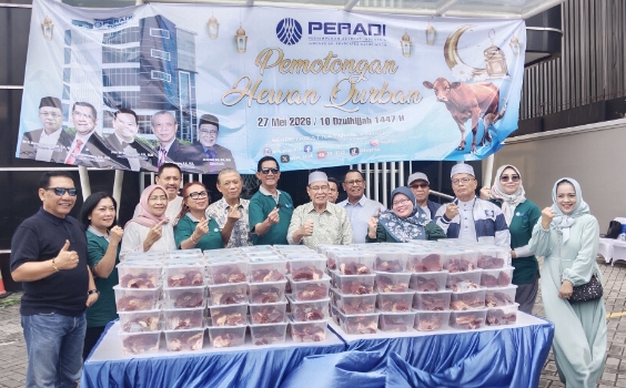 PERADI Peduli: Salurkan Daging Kurban Bangun Solidaritas & Kepedulian