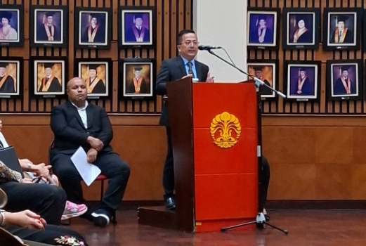 Kupas Kepemimpinan Wanita Tionghoa, Sekum PGI Raih Gelar Doktor